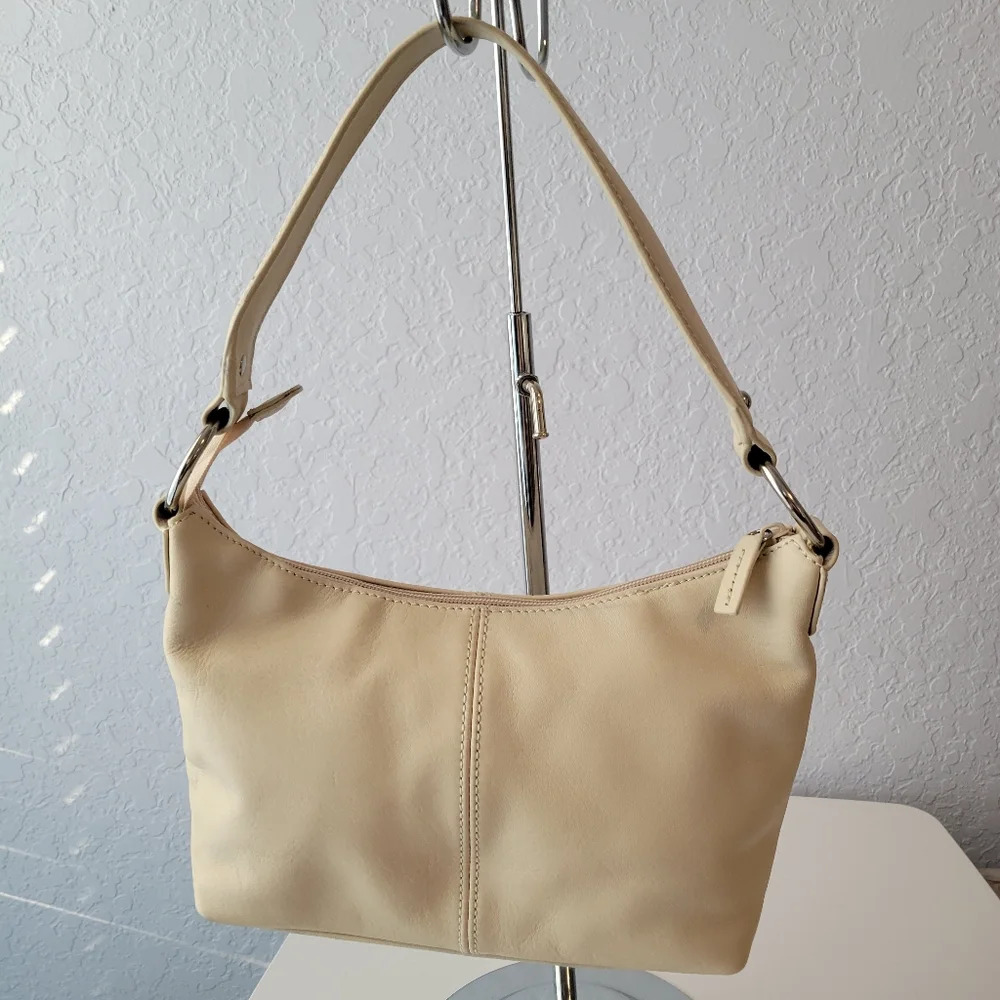 CHAPS VINTAGE CREAM LEATHER BRAIDED SMALL HOBO BAG